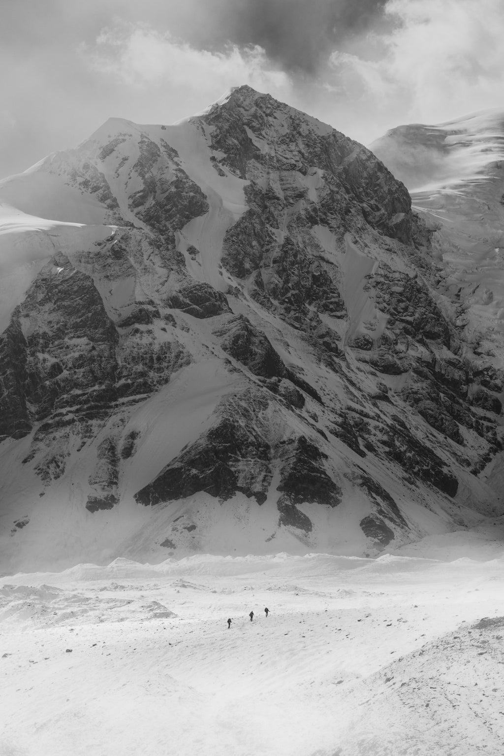 The Pamir Giant - Prestige Edition Fine Art Print